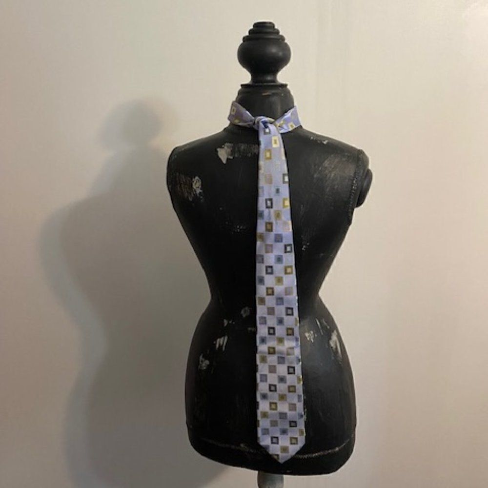 BCBG Attitude Gray, Gold silk tie